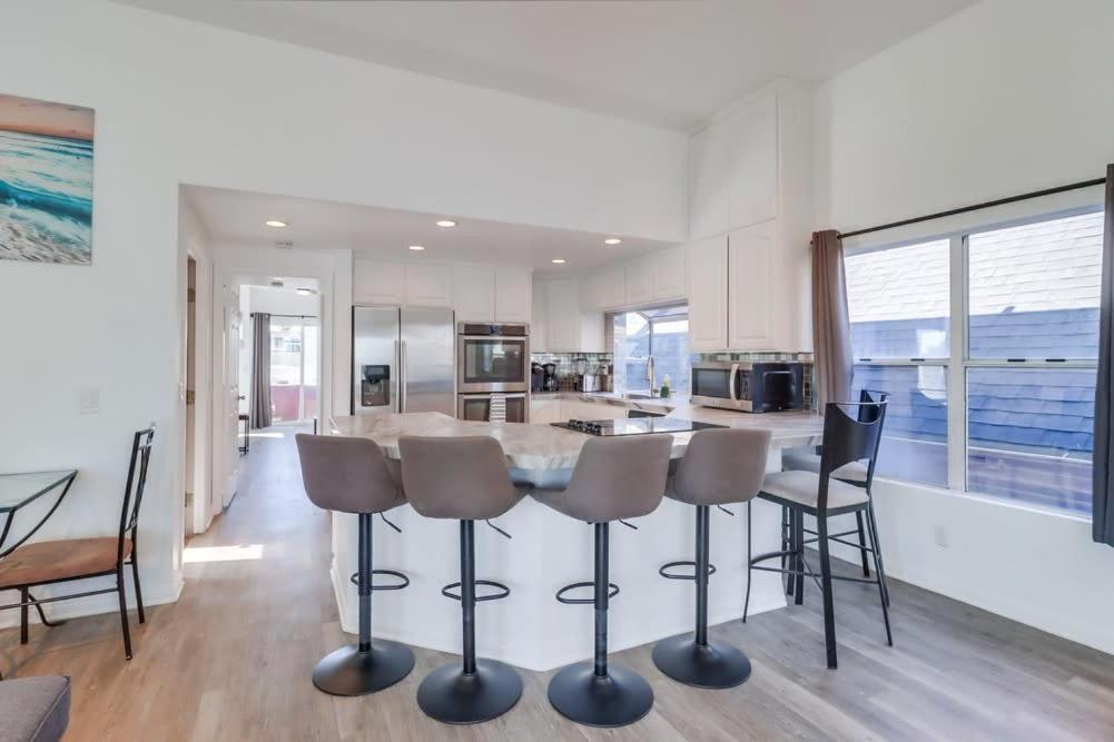 הוילה סן דייגו 1 Block To Ocean & Bay Steps To Belmont Park מראה חיצוני תמונה